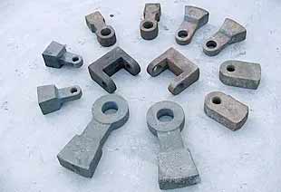 移動錘式破碎機(jī)錘頭破碎能力低使用壽命短怎么辦？